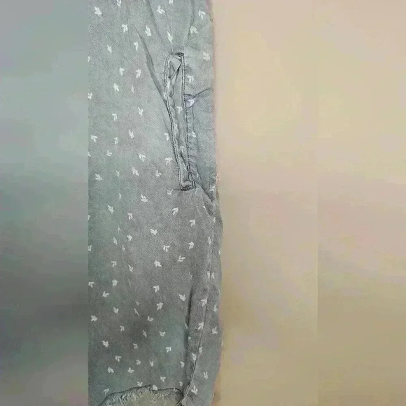 Thread & Supply Collared Shirt Dress With Pockets Medium - Picture 7 of 7